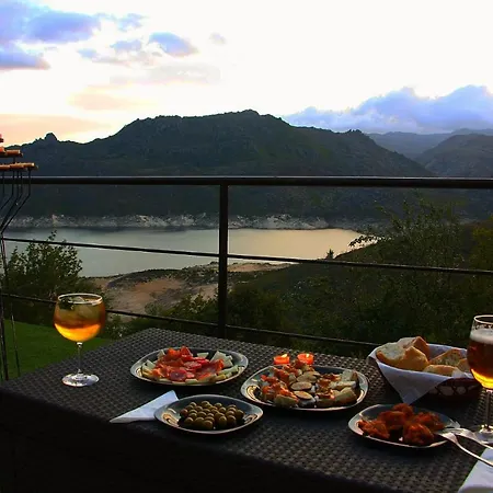 Casa Do Faqueiro De Casas Brioso