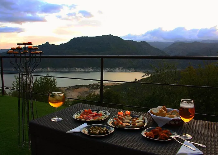 Casa Do Faqueiro De Casas Brioso