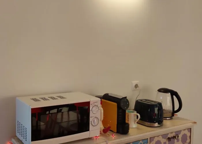 Casa Do Faqueiro De Casas Brioso Outeiro (Tras-Os-Montes)